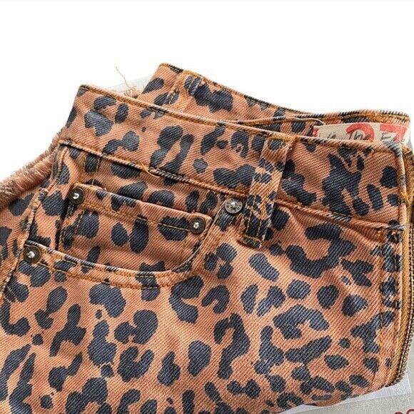 Free People Zip It Up Leopard Printed Frayed Hem Mini Skirt sz 27 black brown - Picture 6 of 7